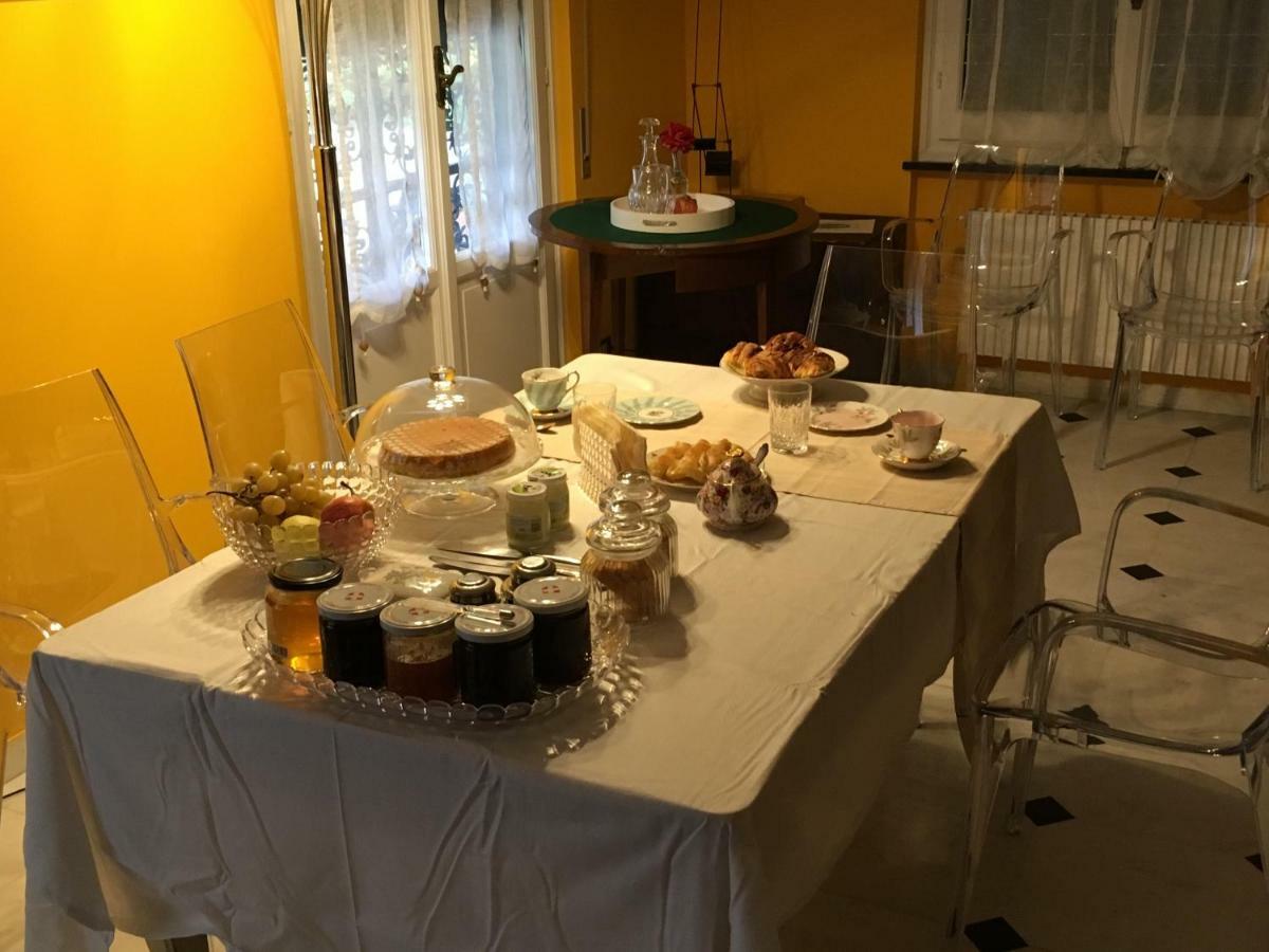 B&B La Rosa Segreta Генуя Экстерьер фото